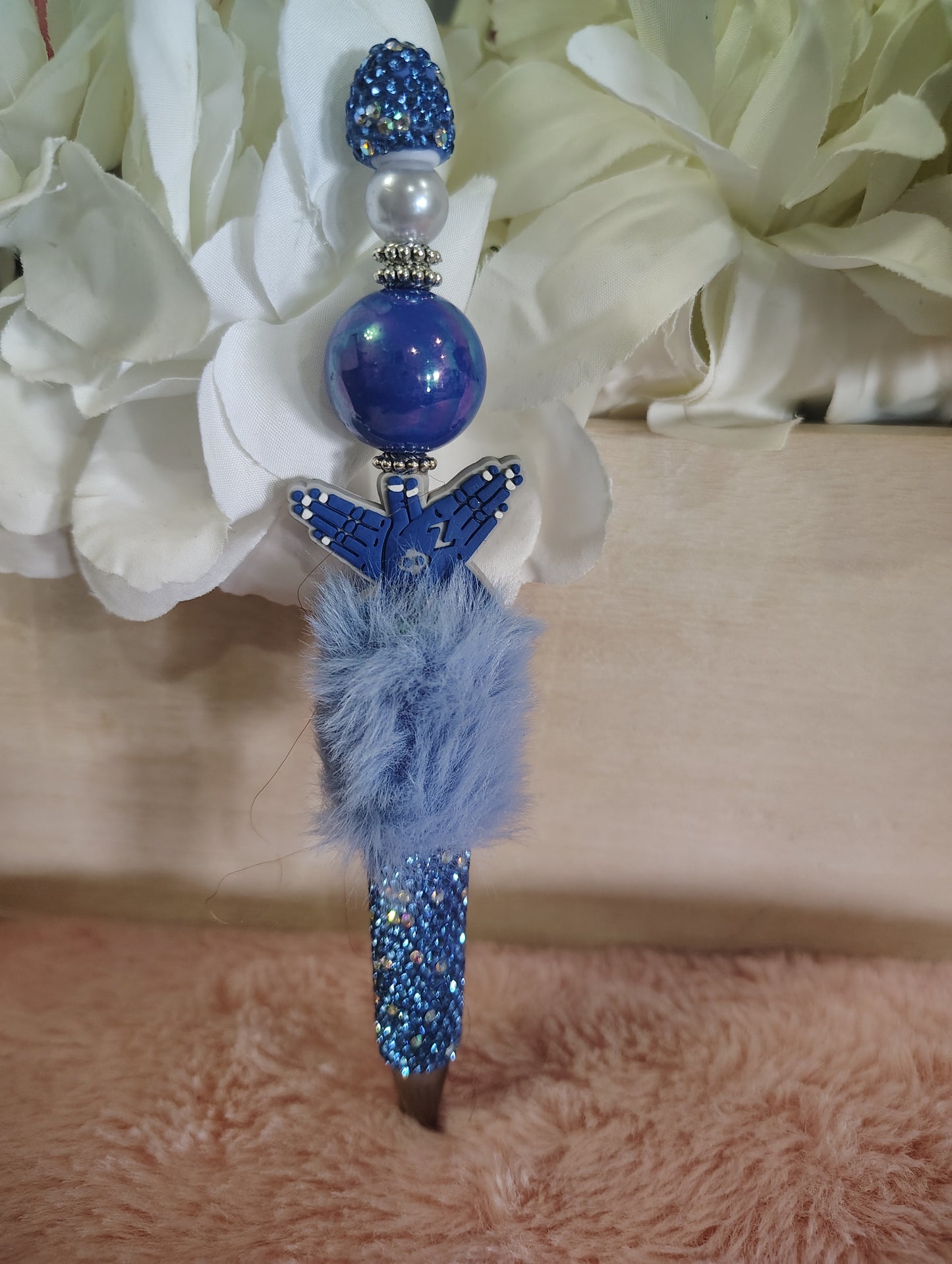 Zeta Phi Beta Inspired Beaded Pen | Dove Hand Sign
