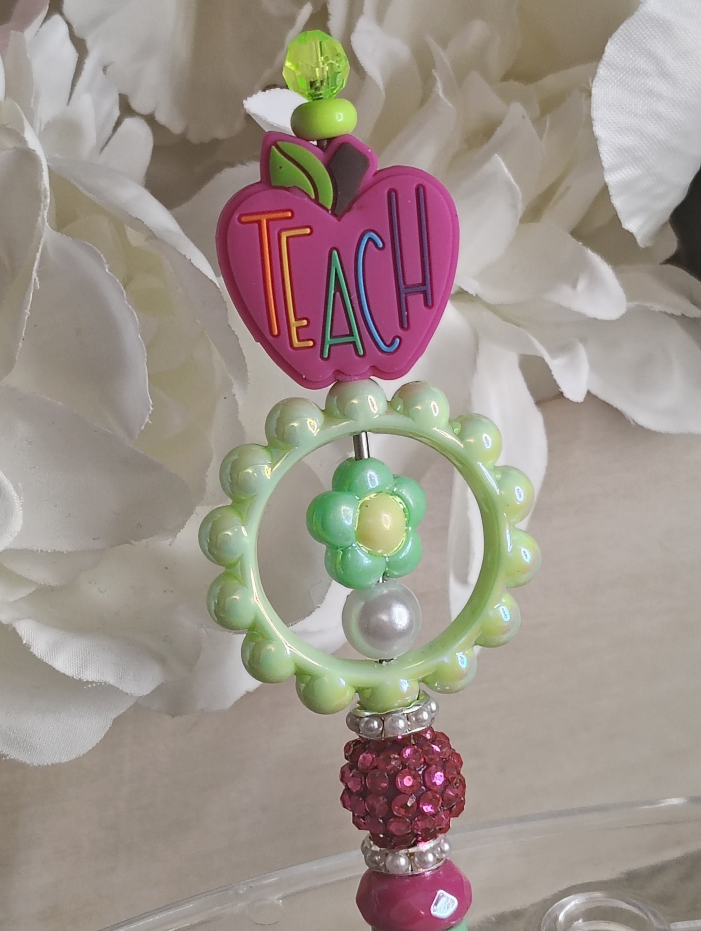 Teach With Heart Beaded Pen | Apple Teacher Appreciation Pen