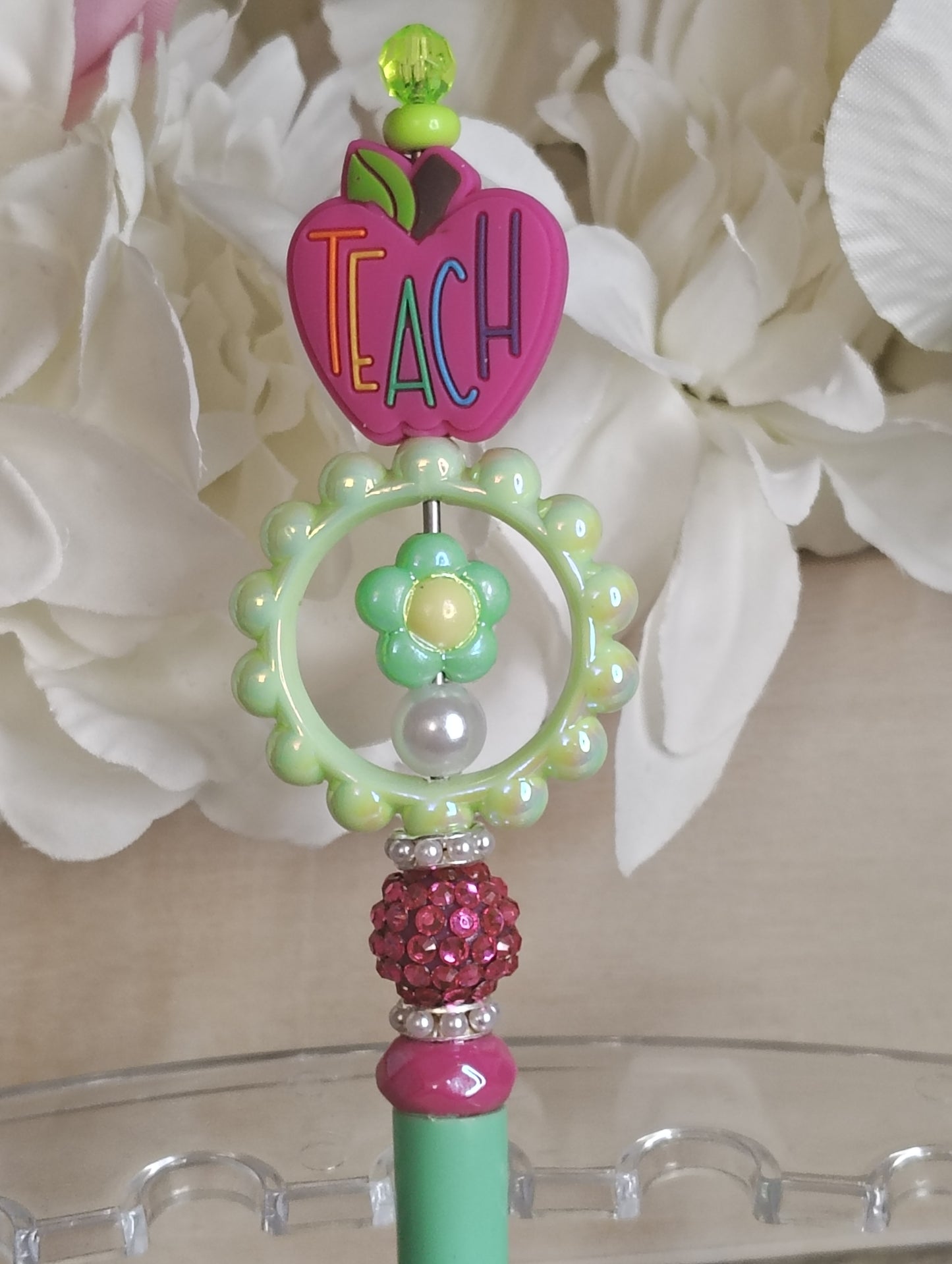 Teach With Heart Beaded Pen | Apple Teacher Appreciation Pen